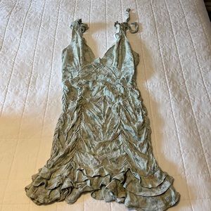 Floral mini dress with bow tied straps